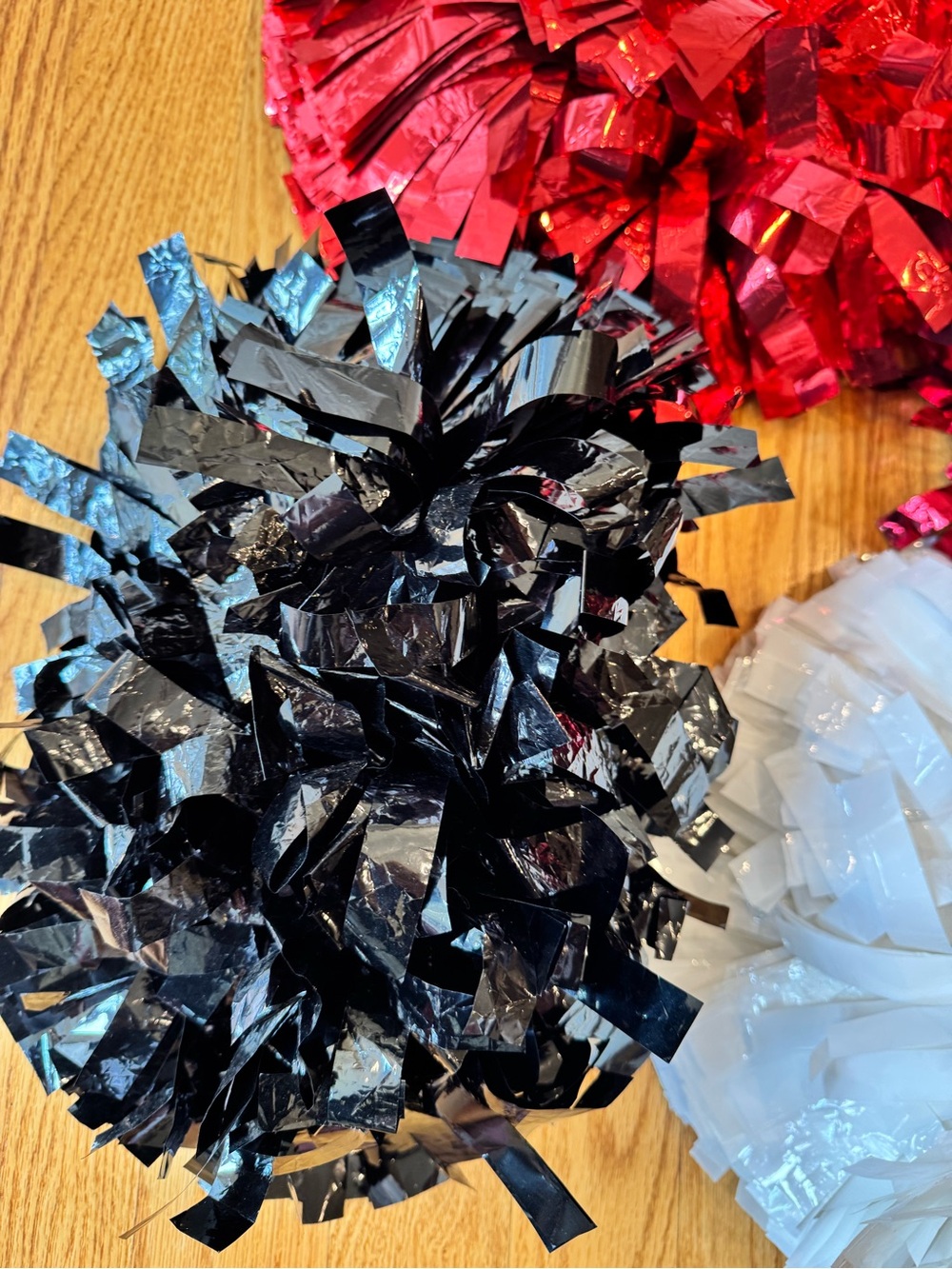Lot 4 Pom Poms Red White Black Dance Team Cheerleader Costume Halloween - Picture 2 of 5